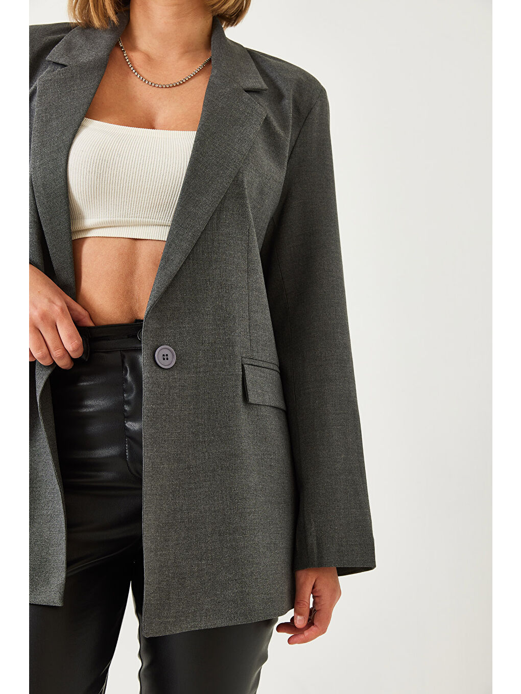 Gri Kadın Tek Düğmeli Ceket-1