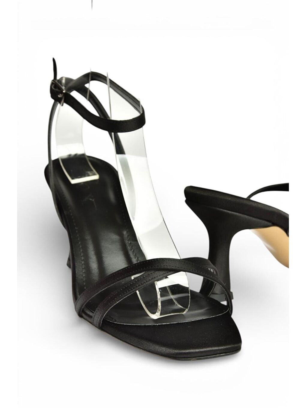 Siyah Kadın Topuklu Ayakkabı Y569522004-3