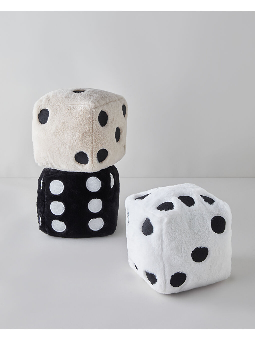 Beyaz Dice Dekoratif Kırlent 20x20 cm Siyah-3
