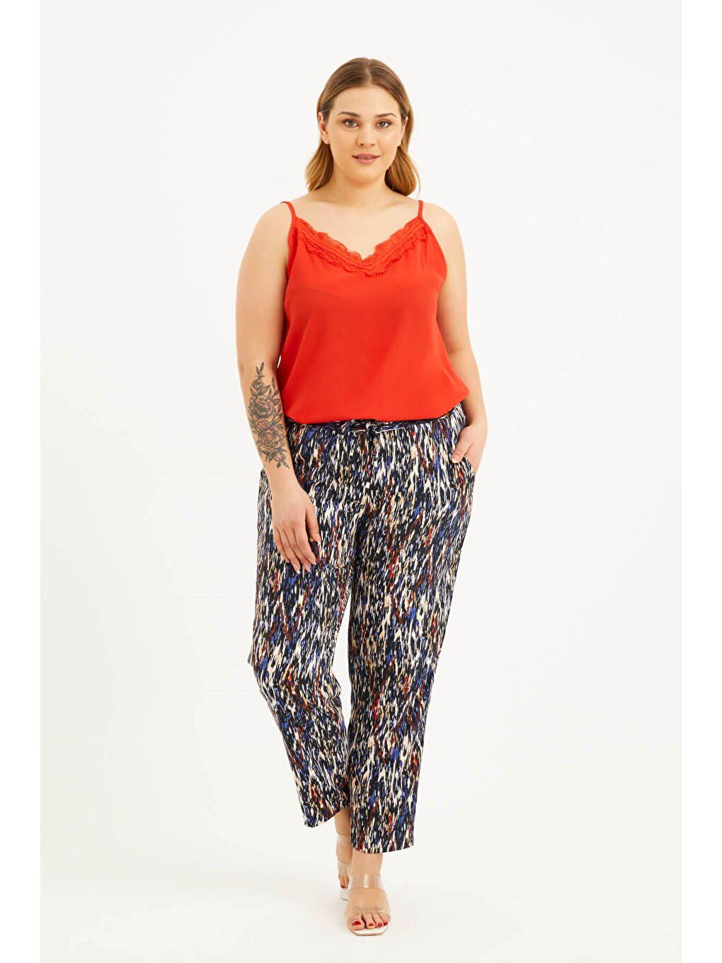 Karışık Beli Lastikli Cepli Pantolon