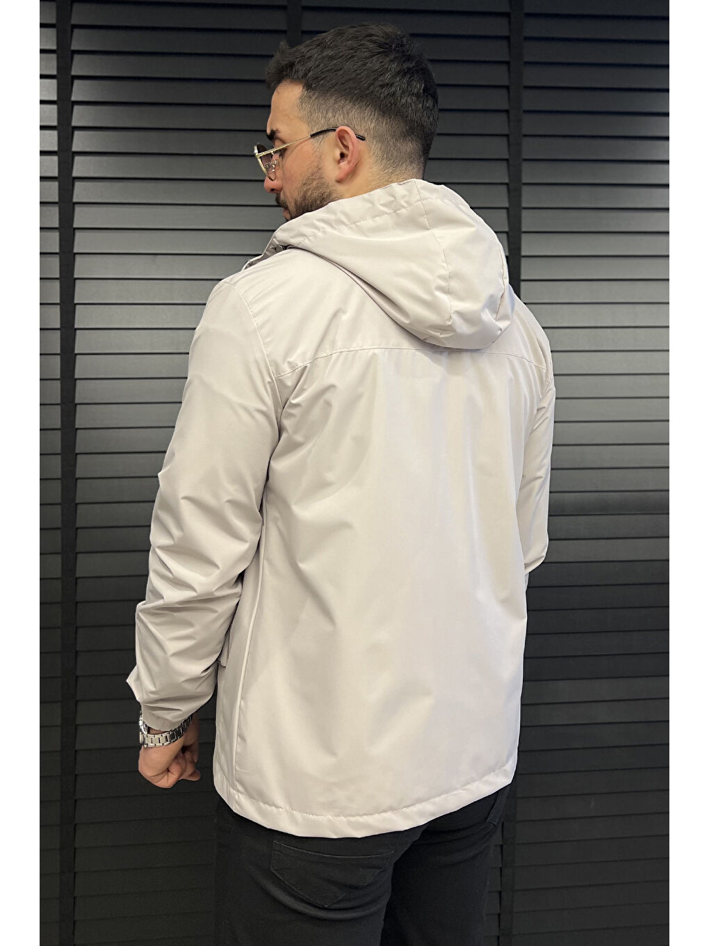 Bej Erkek Fermuarlı ve Çıtçıtlı Kapüşonlu Mevsimlik Mont-2