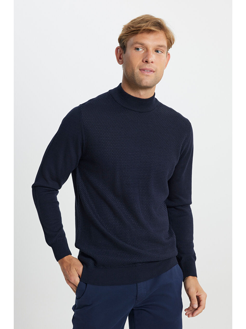 Erkek Lacivert Yünlü Sıcak Tutan Standart Fit Yarım Balıkçı Yaka Petek Dokulu Triko Kazak-3