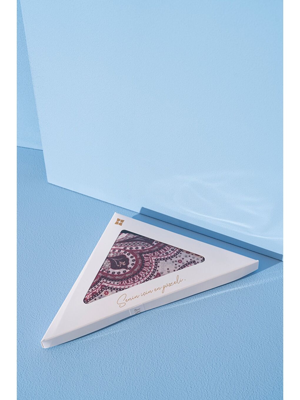 Ekru Kadın Pamuksu Etnik Desenli Soft Eşarp-2