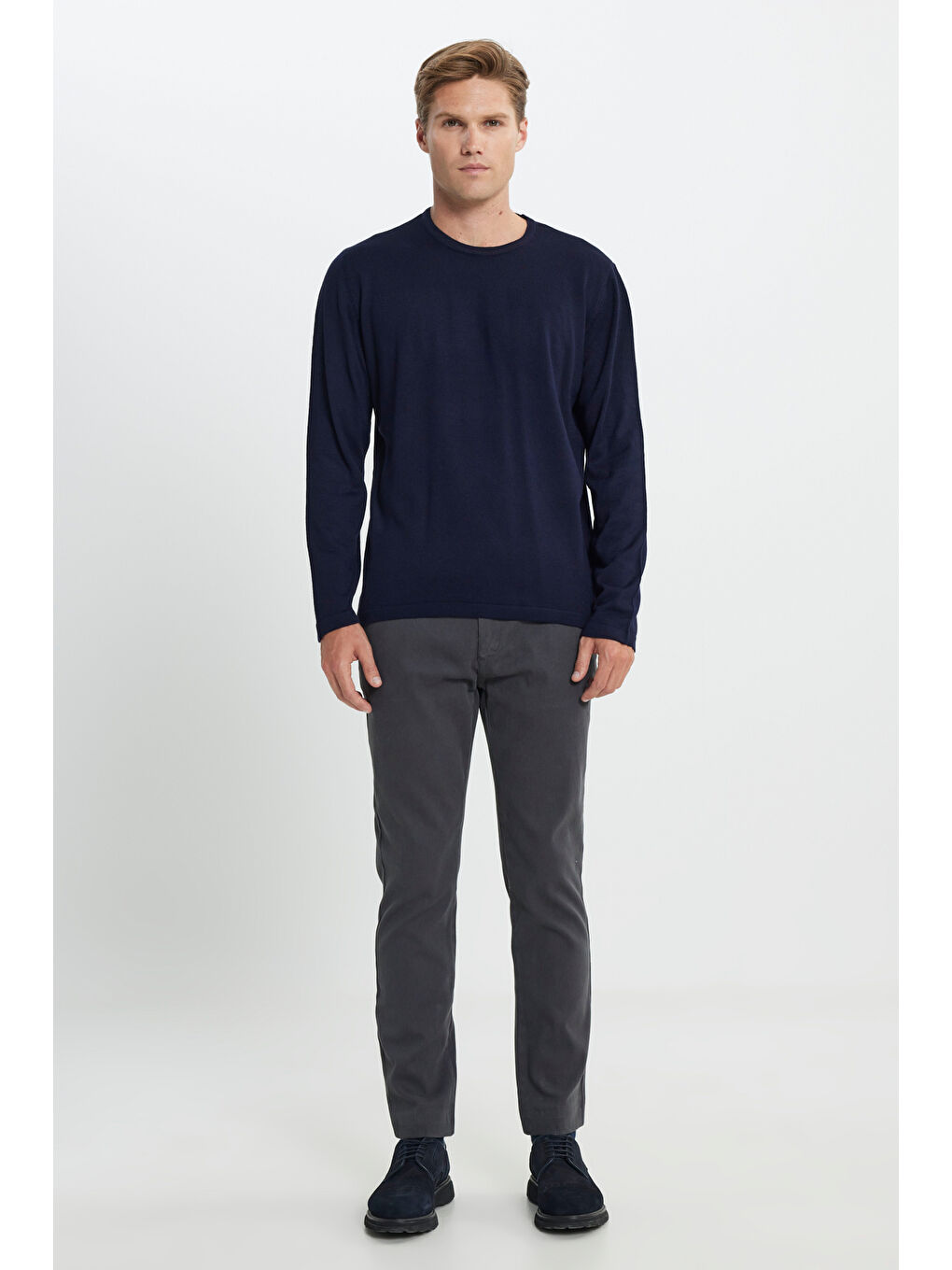 Erkek Lacivert Standart Fit Normal Kesim Bisiklet Yaka Triko Kazak-1