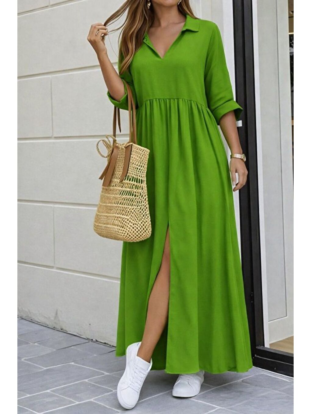 Yeşil Kadın Truvakar Kollu V Yakalı Yırtmaçlı Uzun Aerobin Elbise