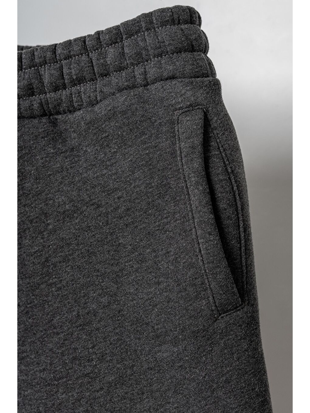 Antrasit 3 İp Bol Paçalı Kız Çocuk Eşofman Altı-2