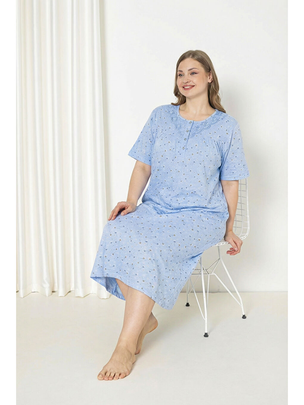 Mavi %100 Pamuklu Kısa Kollu Büyük Beden Anne Geceliği 586-3