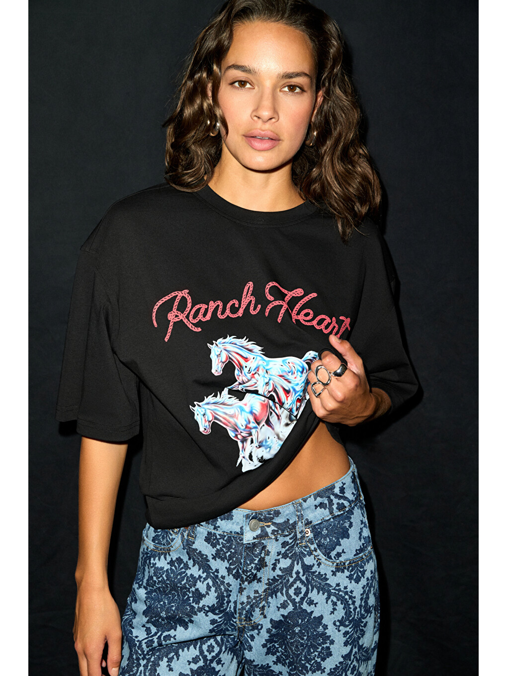 Ranchera Kadın Baskılı Kısa Kollu Relaxed Siyah T-shirt-2