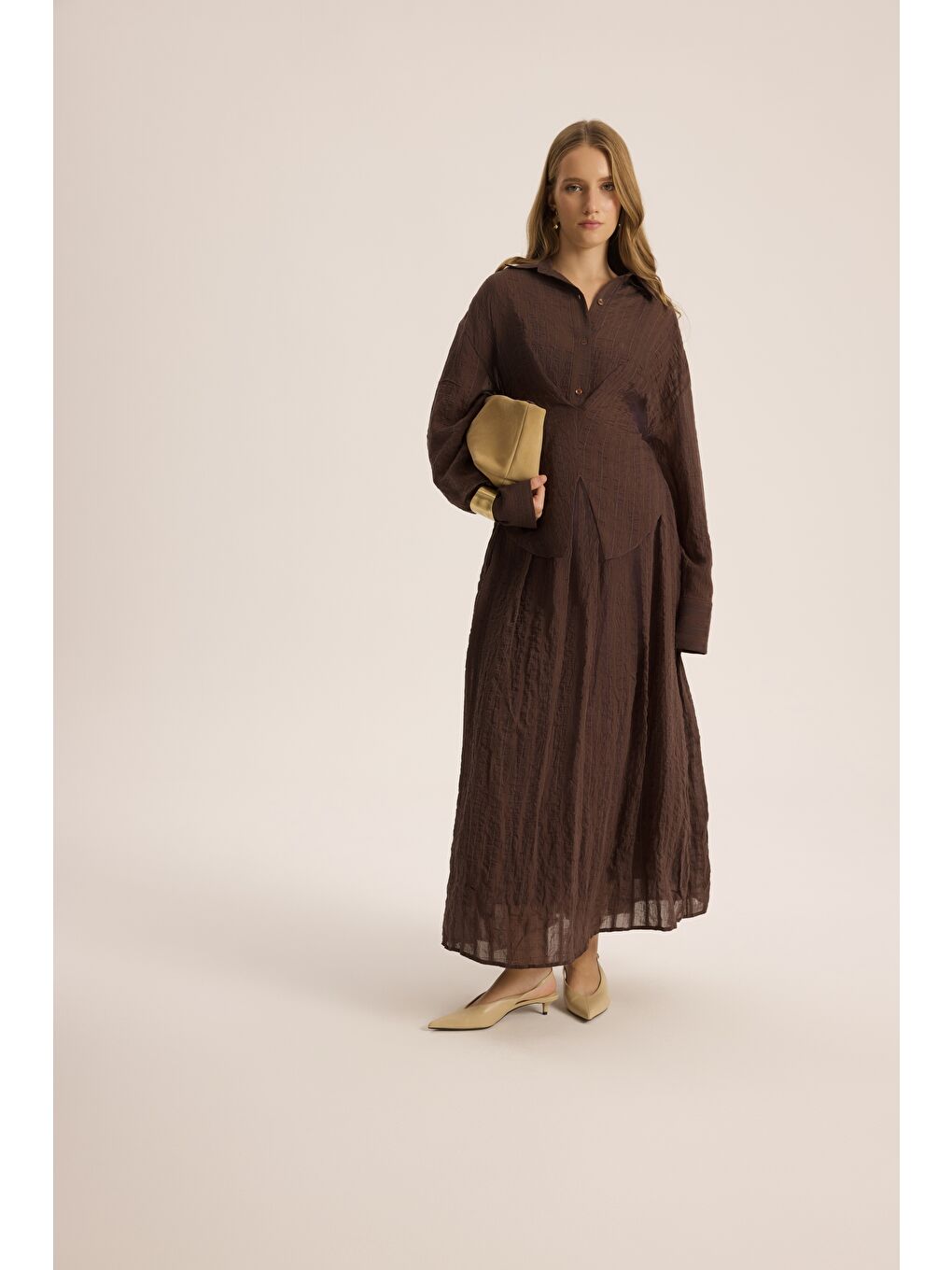 Kahverengi Vesper Üçgen Kesim Bağlamalı Kahve Gömlek-1