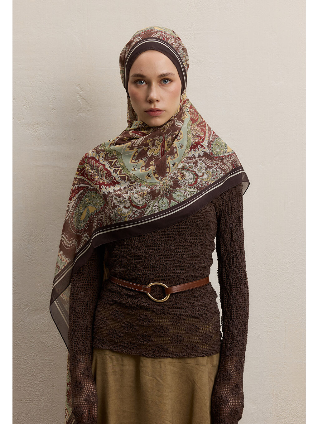 Kahverengi Dark Bohemy Desen İpek Krep Şal Kahve