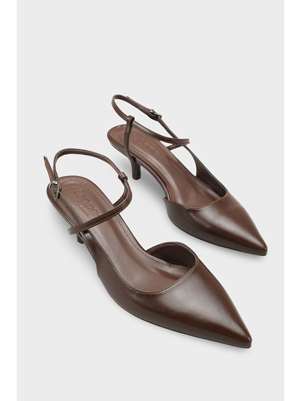 Kahverengi Perla Orta Topuklu Bilekten Bantlı Sivri Burunlu Kadın Ayakkabı-1
