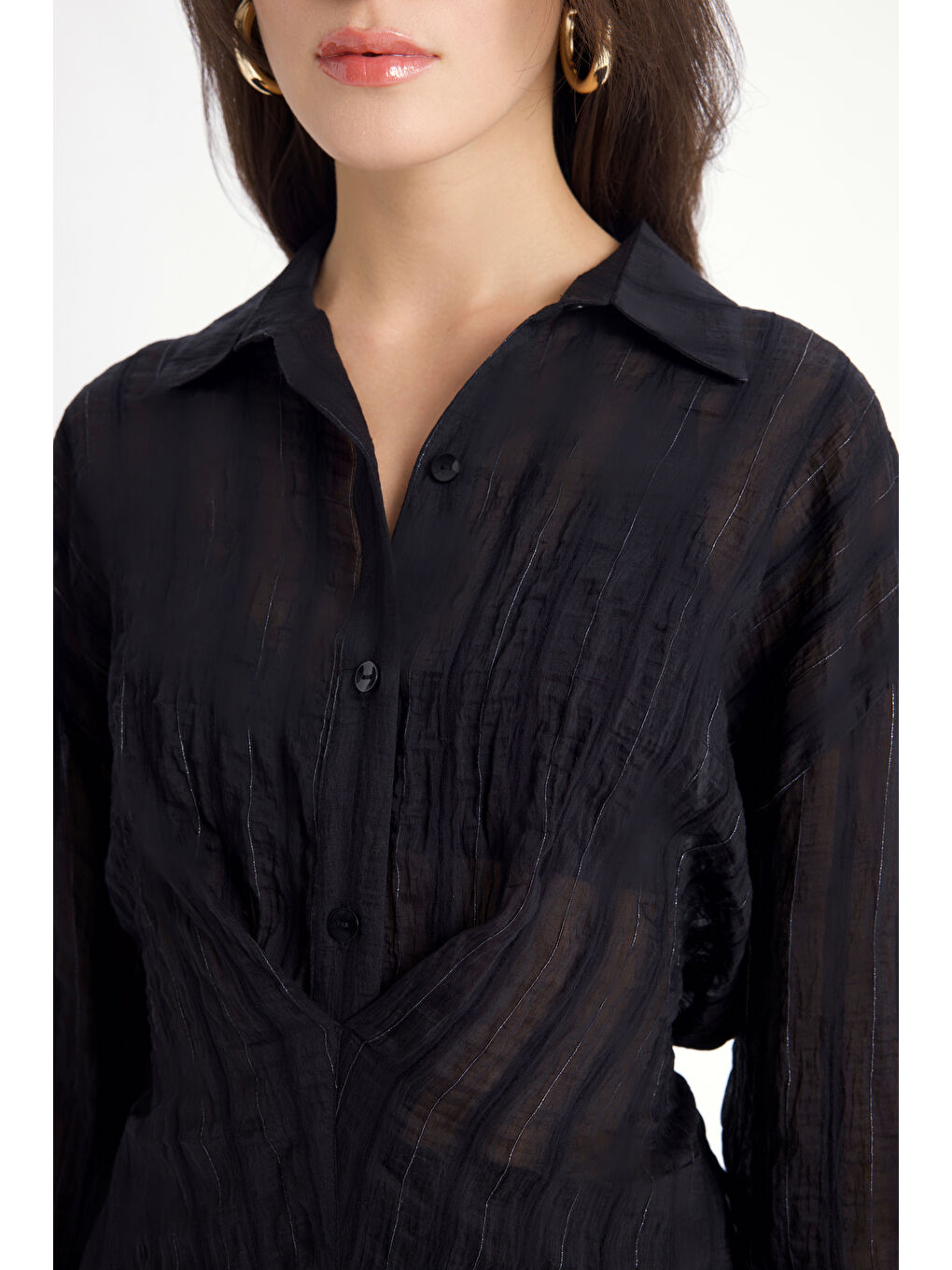 Vesper Üçgen Kesim Bağlamalı Siyah Gömlek-6