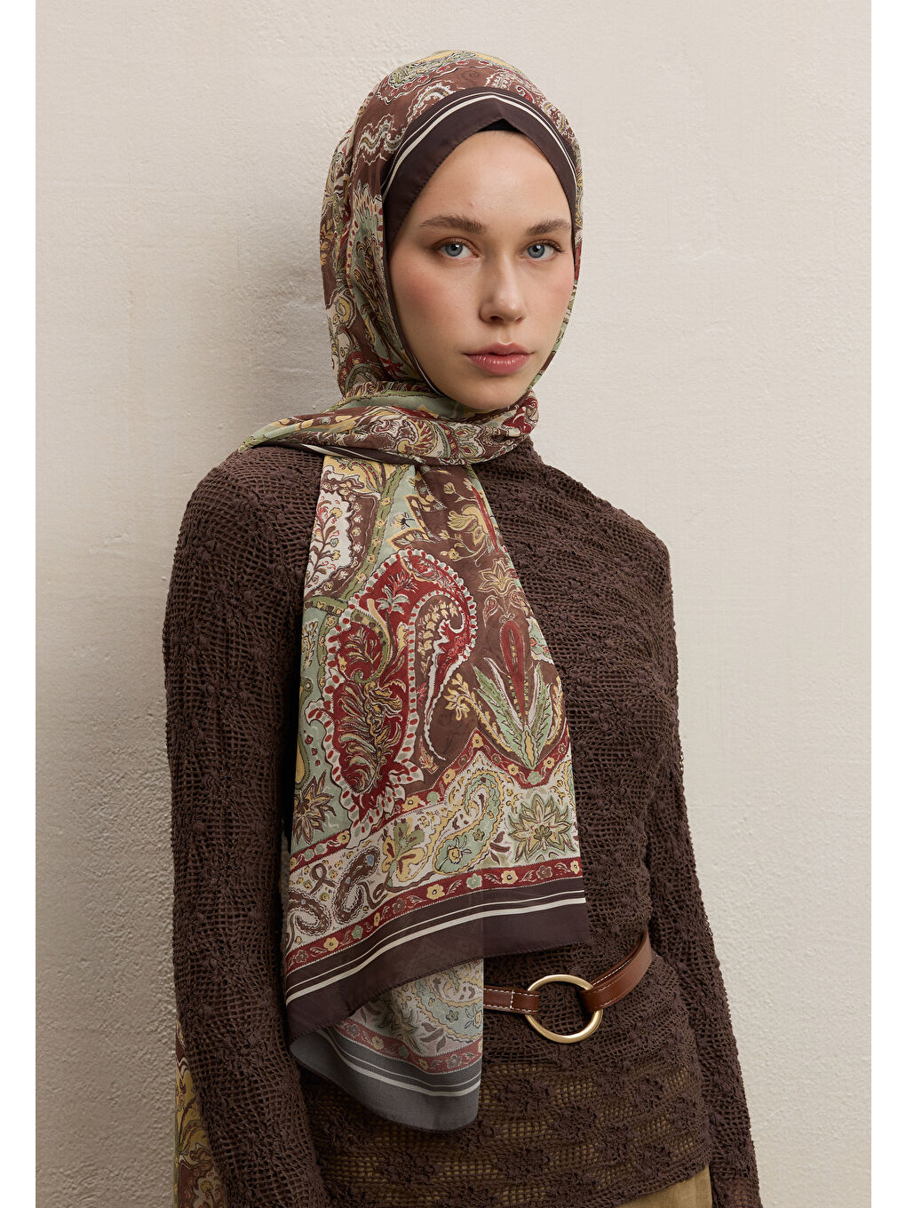 Kahverengi Dark Bohemy Desen İpek Krep Şal Kahve-3