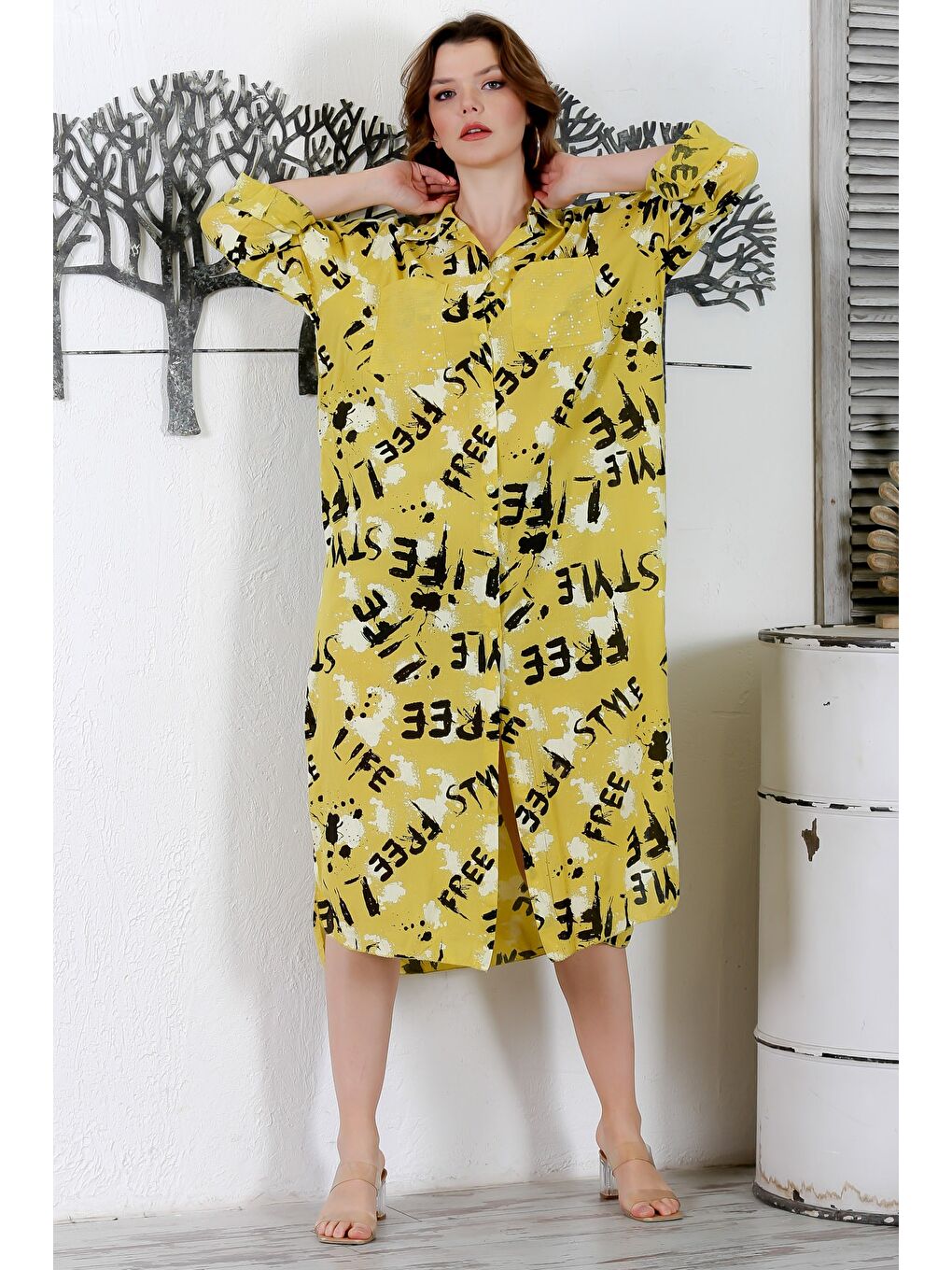 Sarı İtalyan Hardal Rengi Gömlek Yaka Düğmeli Uzun Kollu Çift Cepli Allover Baskılı Dokuma Elbise 130 65-3
