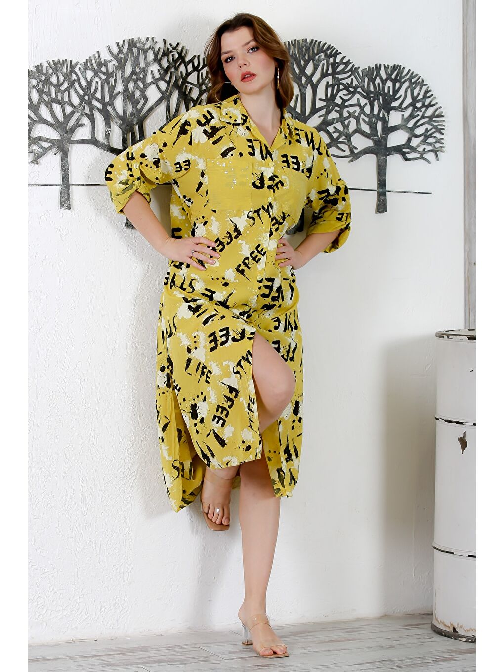 Sarı İtalyan Hardal Rengi Gömlek Yaka Düğmeli Uzun Kollu Çift Cepli Allover Baskılı Dokuma Elbise 130 65-4
