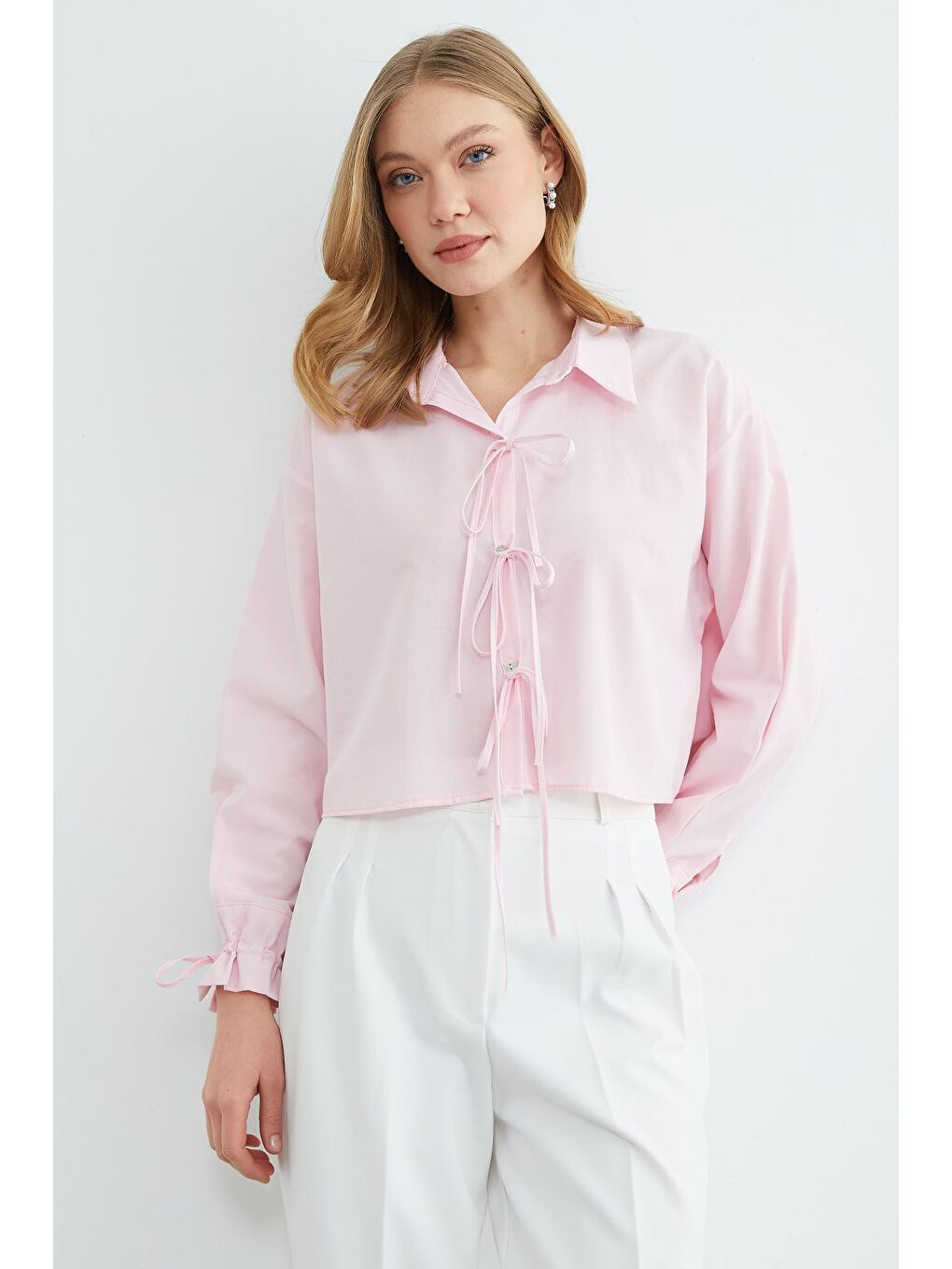 Pembe Önü Bağlamalı Düğmeli Crop Gömlek-1