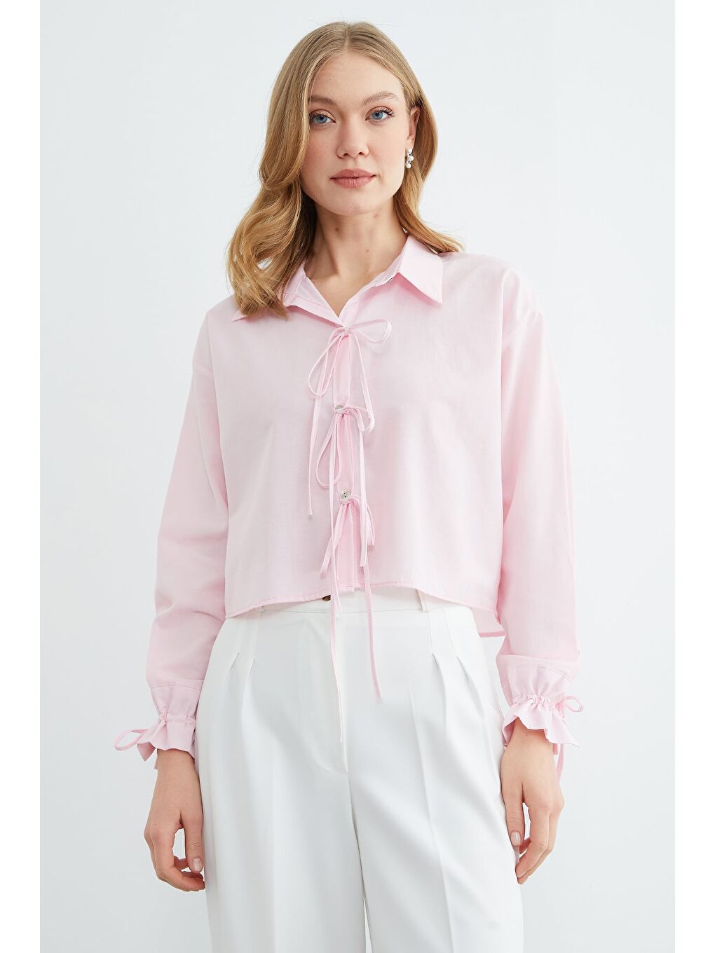 Pembe Önü Bağlamalı Düğmeli Crop Gömlek-2