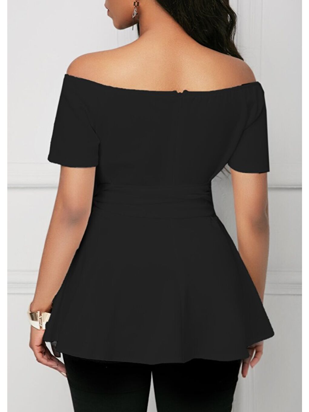 Siyah Kadın Kısa Kollu Madonna Yaka Yandan Bağlamalı Ithal Krep Bluz-2