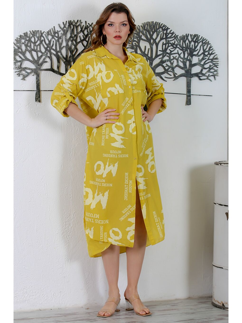 Yeşil İtalyan Limoni Gömlek Yaka Düğmeli Uzun Kollu Çift Cepli Allover Baskılı Dokuma Elbise 130 65-1