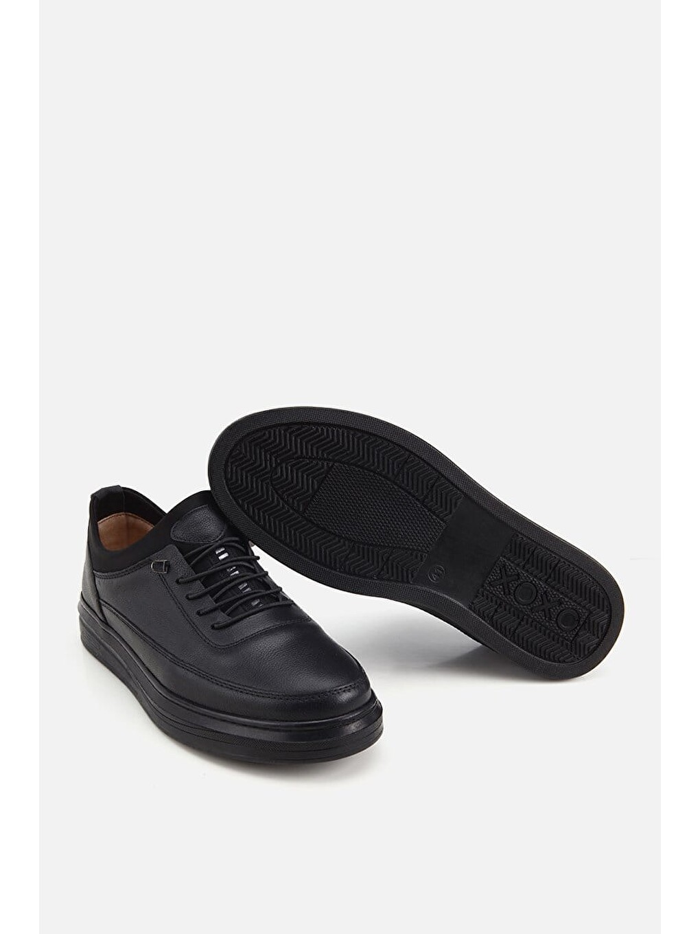 Erkek Siyah Deri Baskılı Bağxık Detaylı Sneaker-5