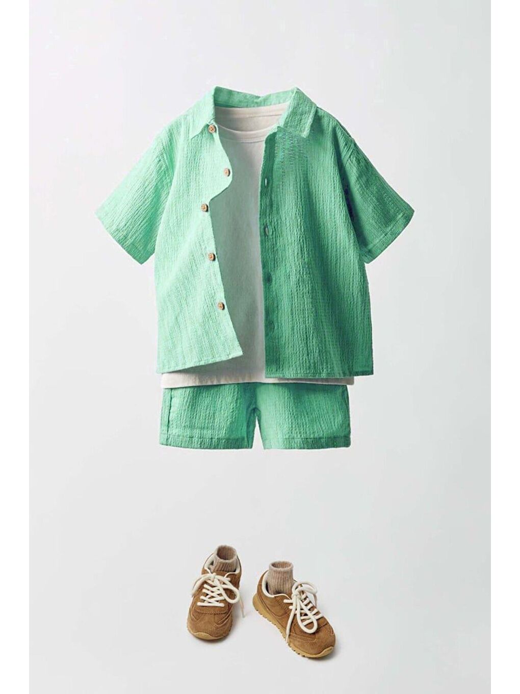 Yeşil Erkek Çocuk Dokuma Gömlek Bermuda Şort Beyaz T-Shirt Alt-Üst 3'Lü Takım