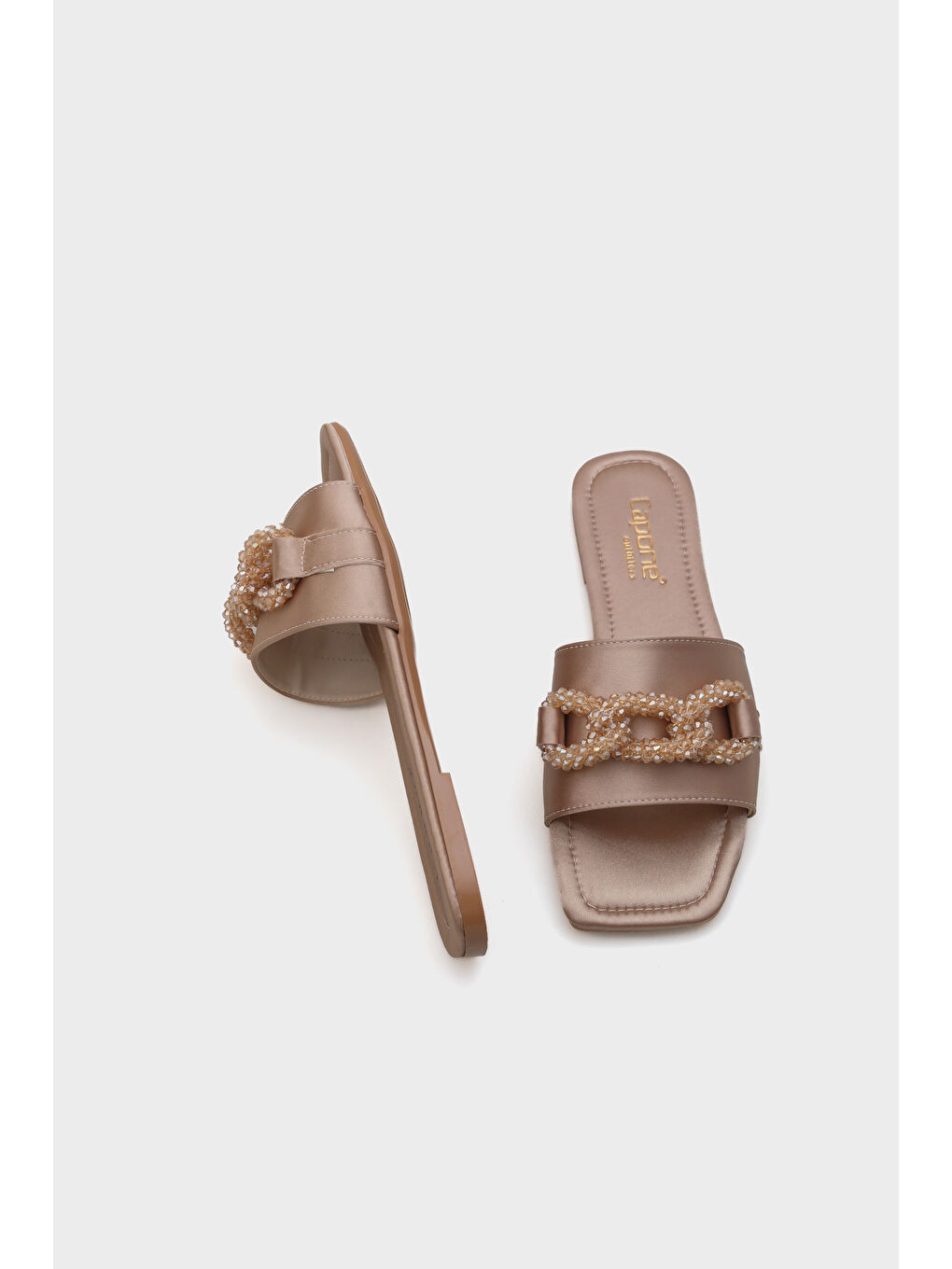 Bej Katlin Düz Topuklu Saten Taşlı Küt Burunlu Kadın Terlik-3