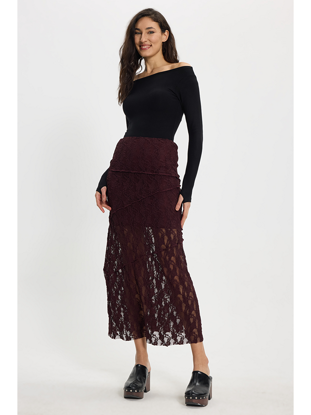 Kadın Slim Fit Dar Kesim Lastikli Yüksek Bel Dantelli Kahverengi Etek-1