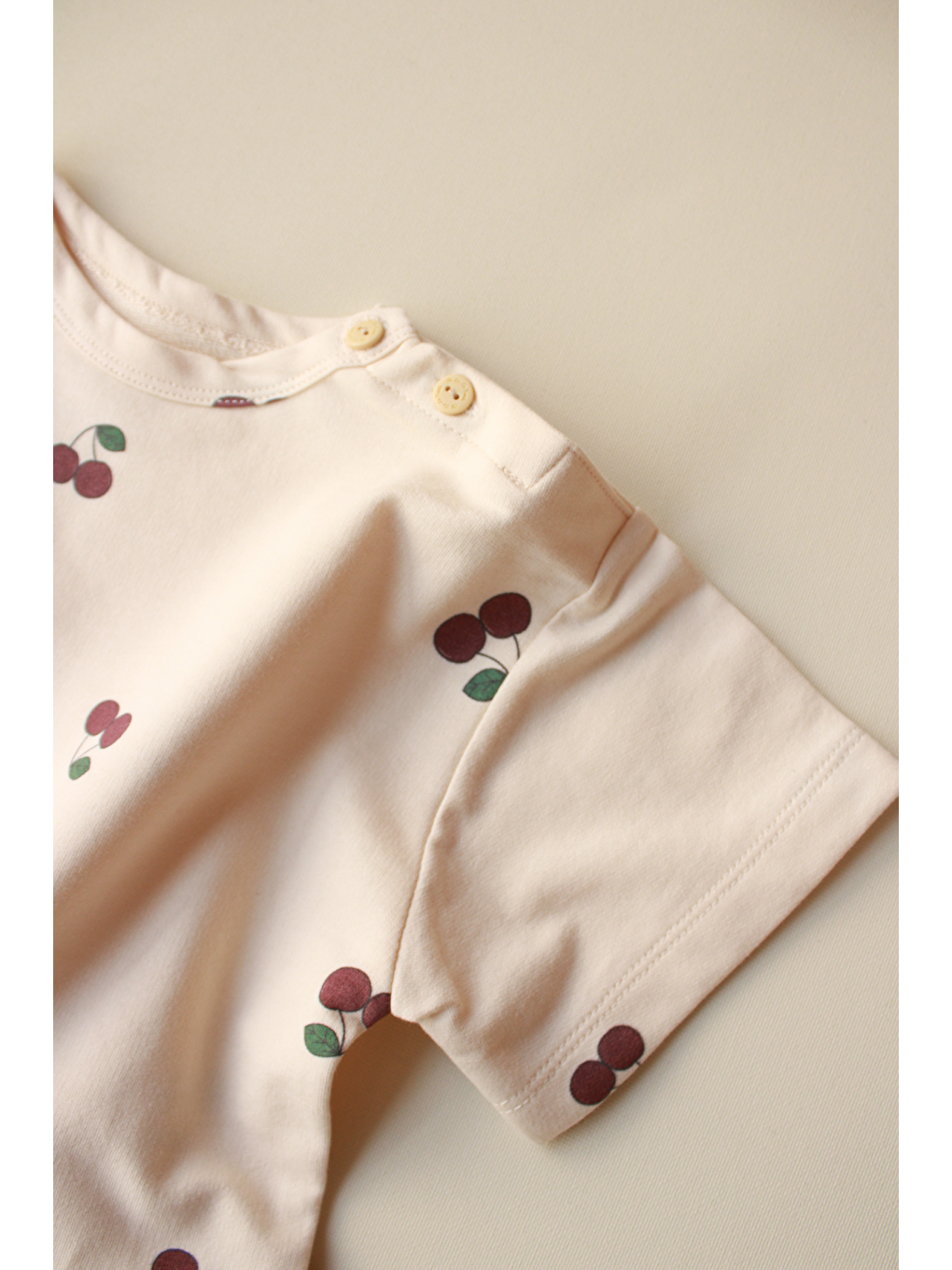 Ekru Kiraz Desenli Çocuk Oversize T-shirt-2