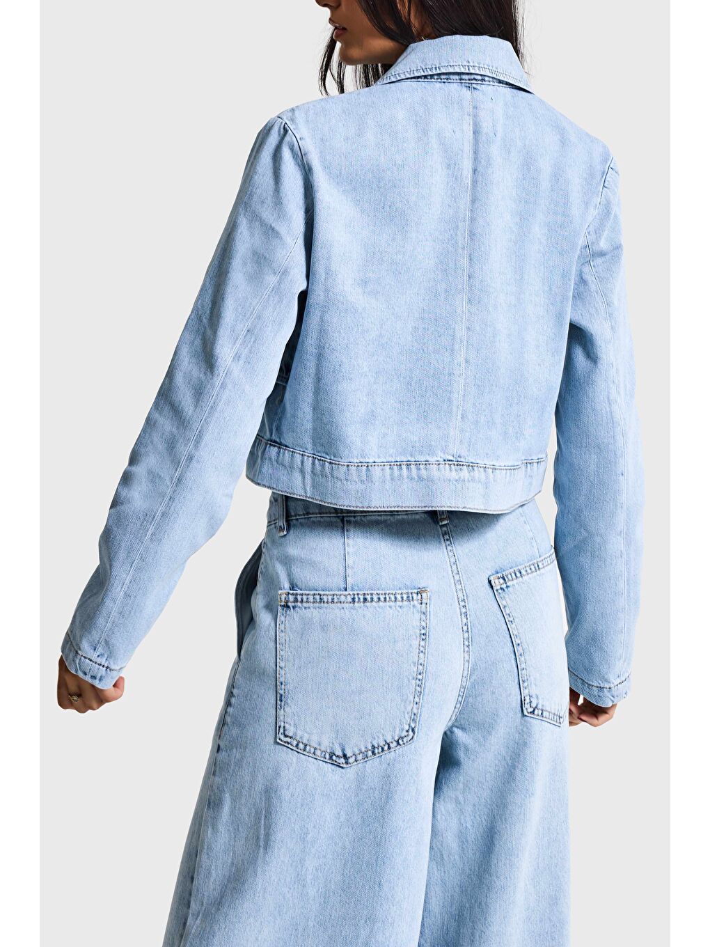 Mavi Kadın Jean Rengi 3s6-3 Crop Fit Düğmeli Özel Tasarım Denim Ceket-4