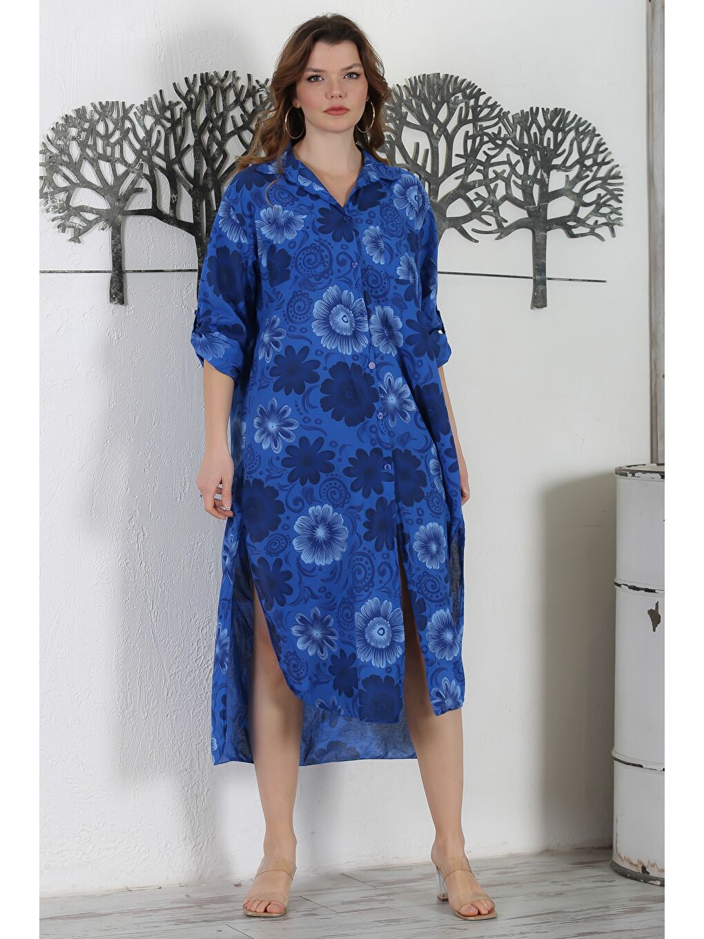 İtalyan Gece Mavisi Gömlek Yaka Düğmeli Uzun Kollu Çift Cepli Allover Baskılı Dokuma Elbise 130 65-1