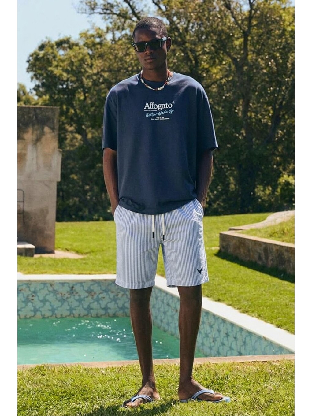 Erkek Relax Fit Beli Lastikli Çizgili Mavi Jogger Şort