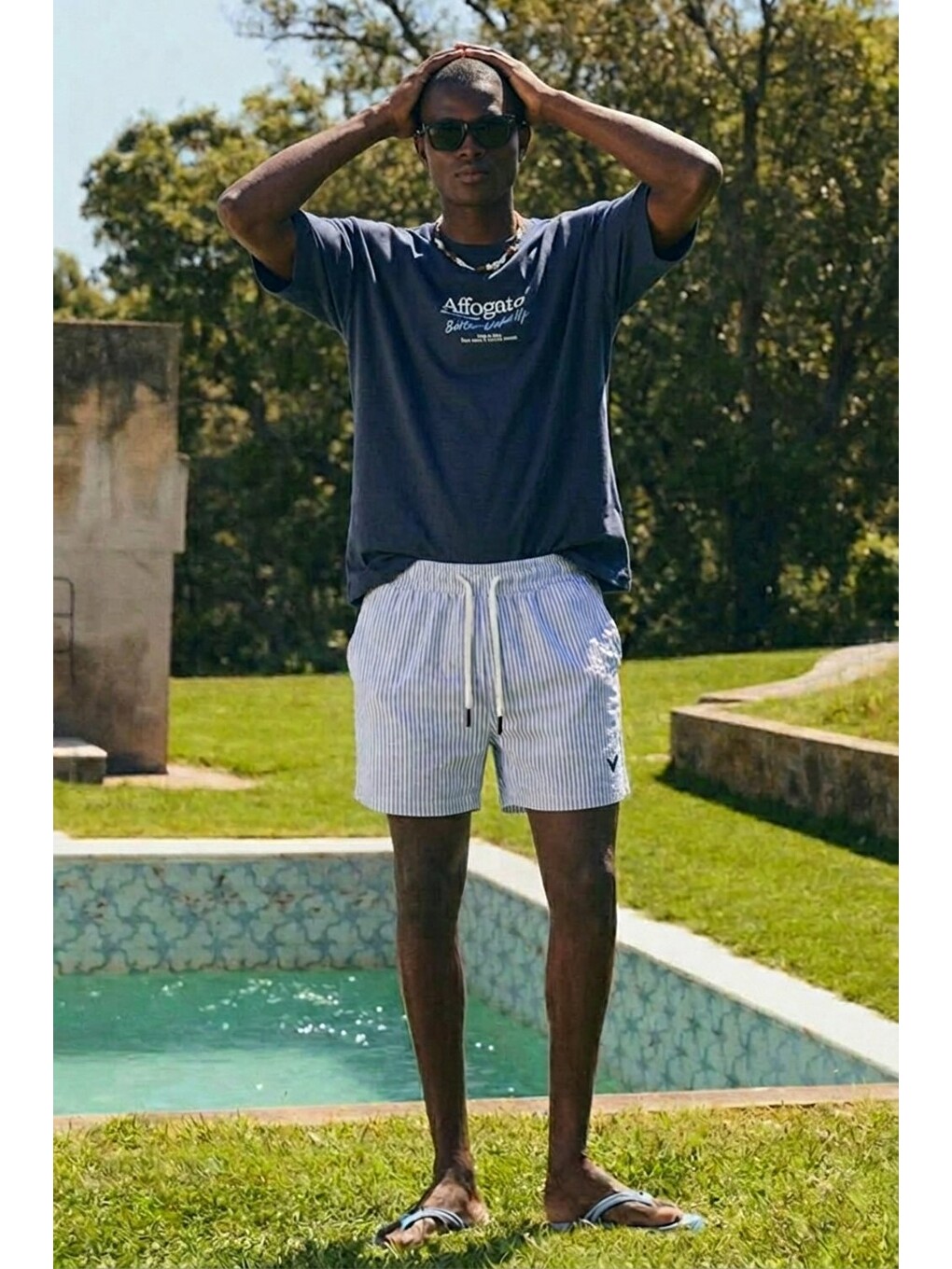 Erkek Relax Fit Beli Lastikli Çizgili Mavi Jogger Şort-1