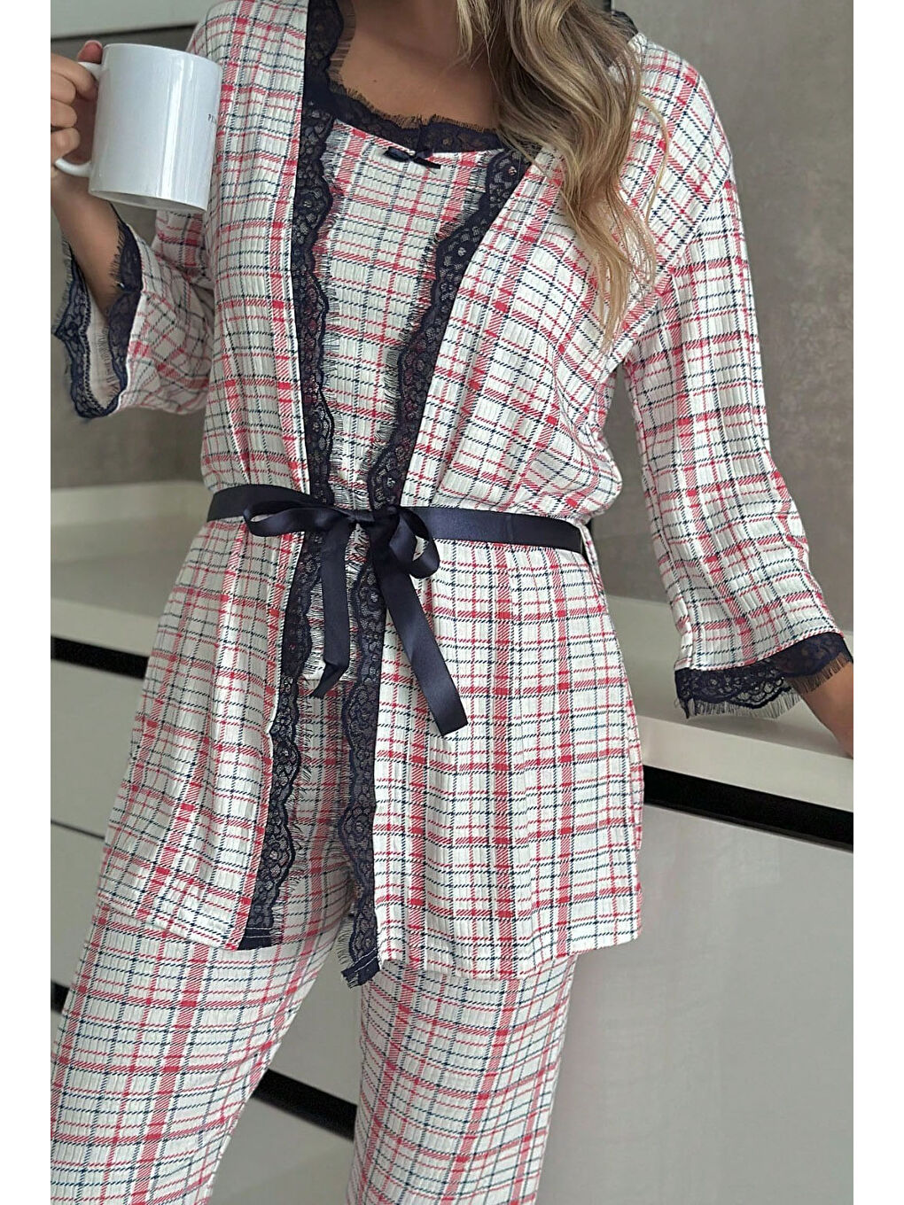 Kırmızı Desenli Üçlü Pijama Takımı Kirmizi - 28073-KIRMIZI