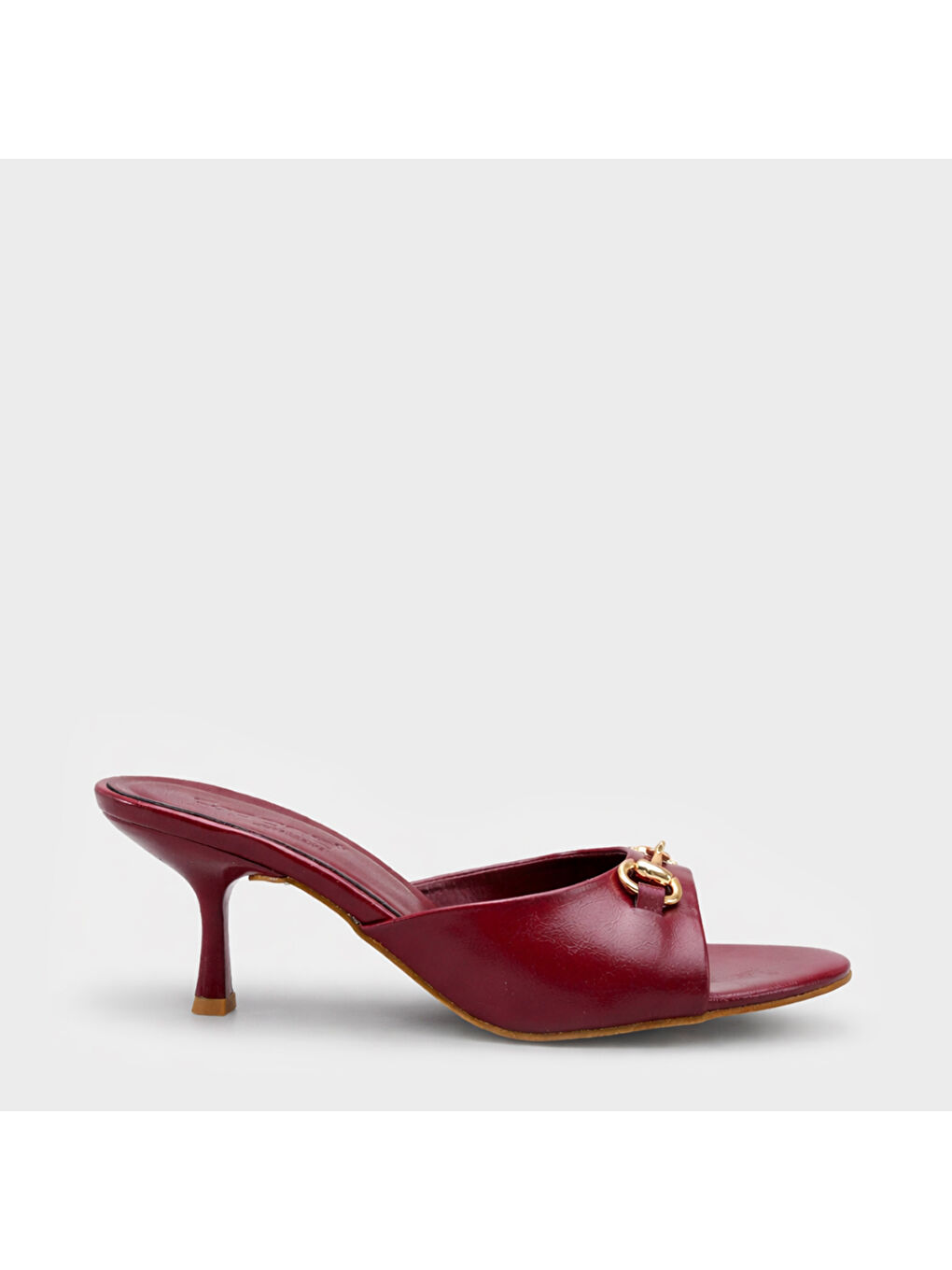 Bordo Irena Sivri Burunlu Metal Tokalı Orta Topuklu Kadın Terlik