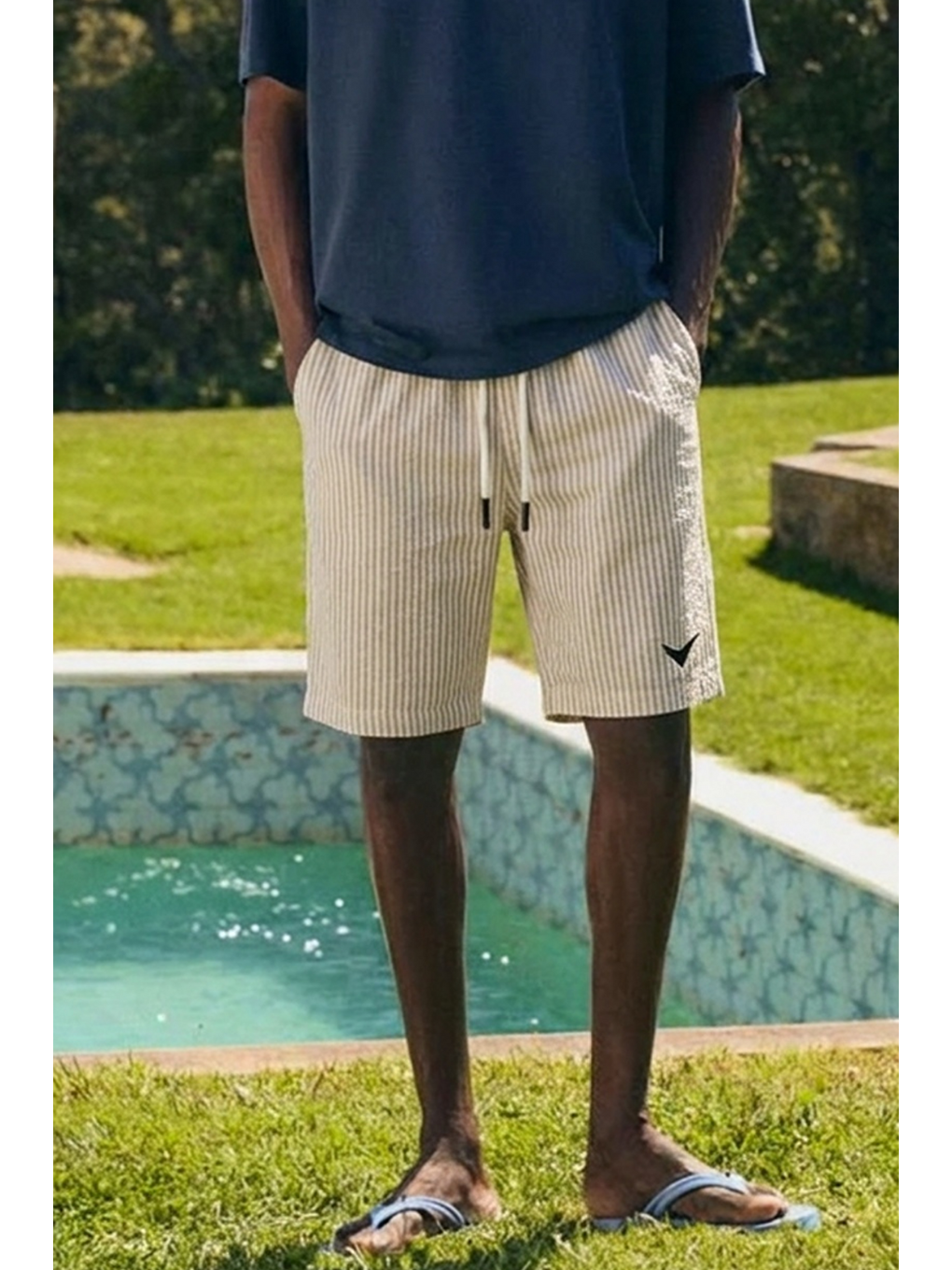 Ekru Erkek Relax Fit Beli Lastikli Çizgili Krem Jogger Şort-4