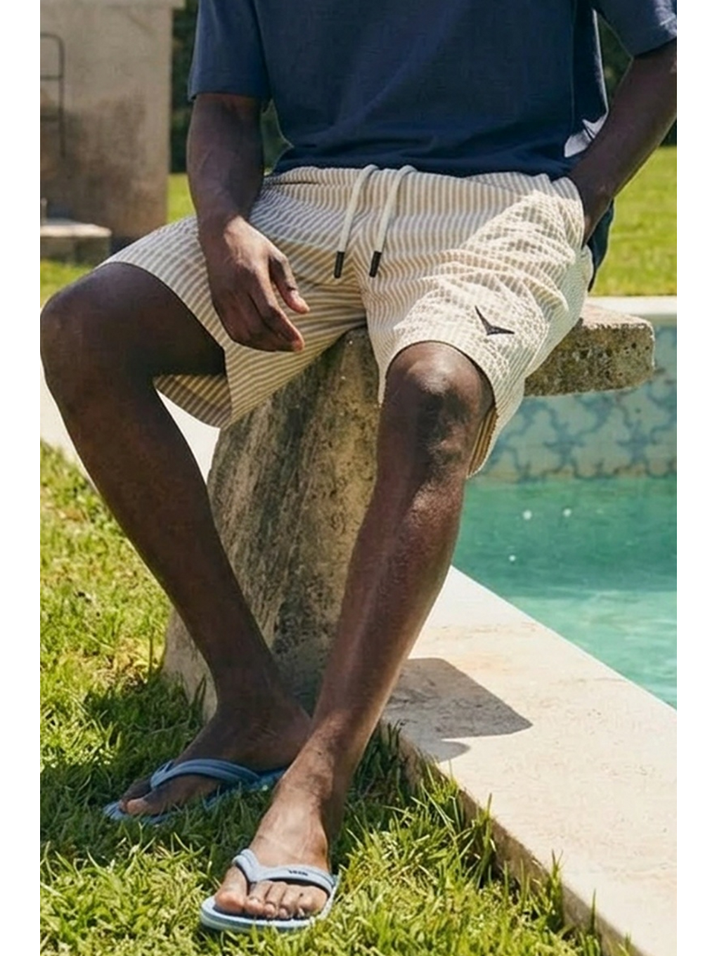 Ekru Erkek Relax Fit Beli Lastikli Çizgili Krem Jogger Şort-5