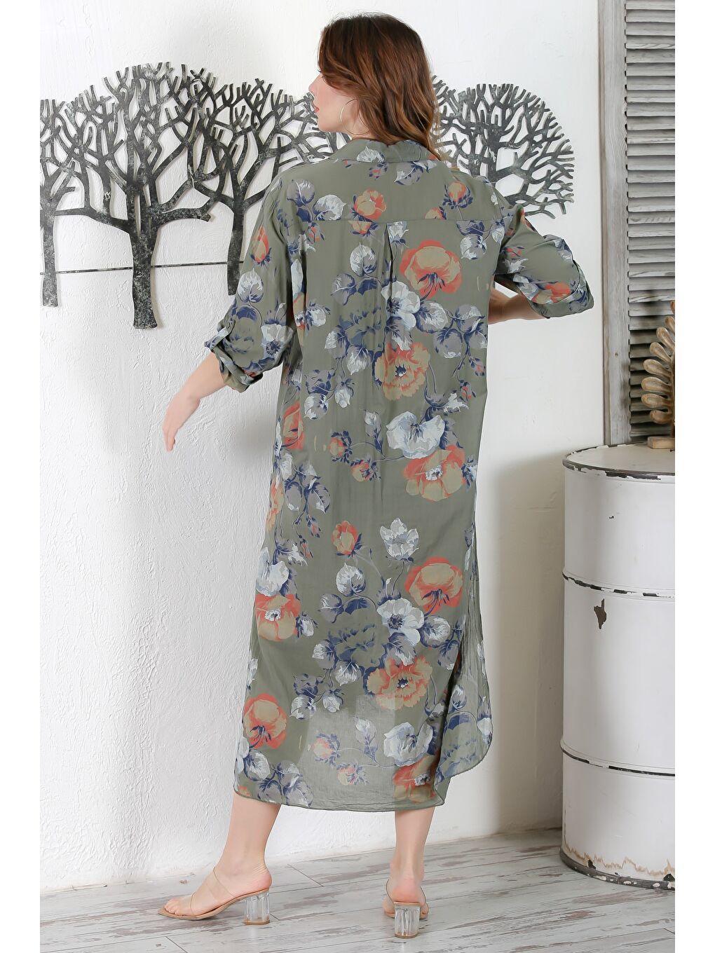 İtalyan Haki Gömlek Yaka Düğmeli Uzun Kollu Çift Cepli Allover Baskılı Dokuma Elbise 130 65-7