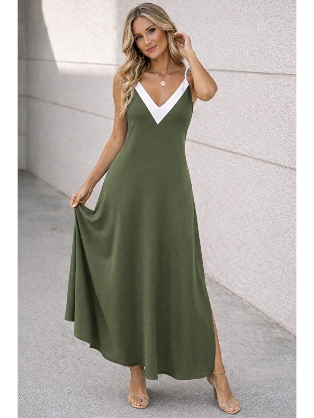 Haki Kadın Ip Askılı Keskin V Yakalı Uzun Viskon Elbise-2