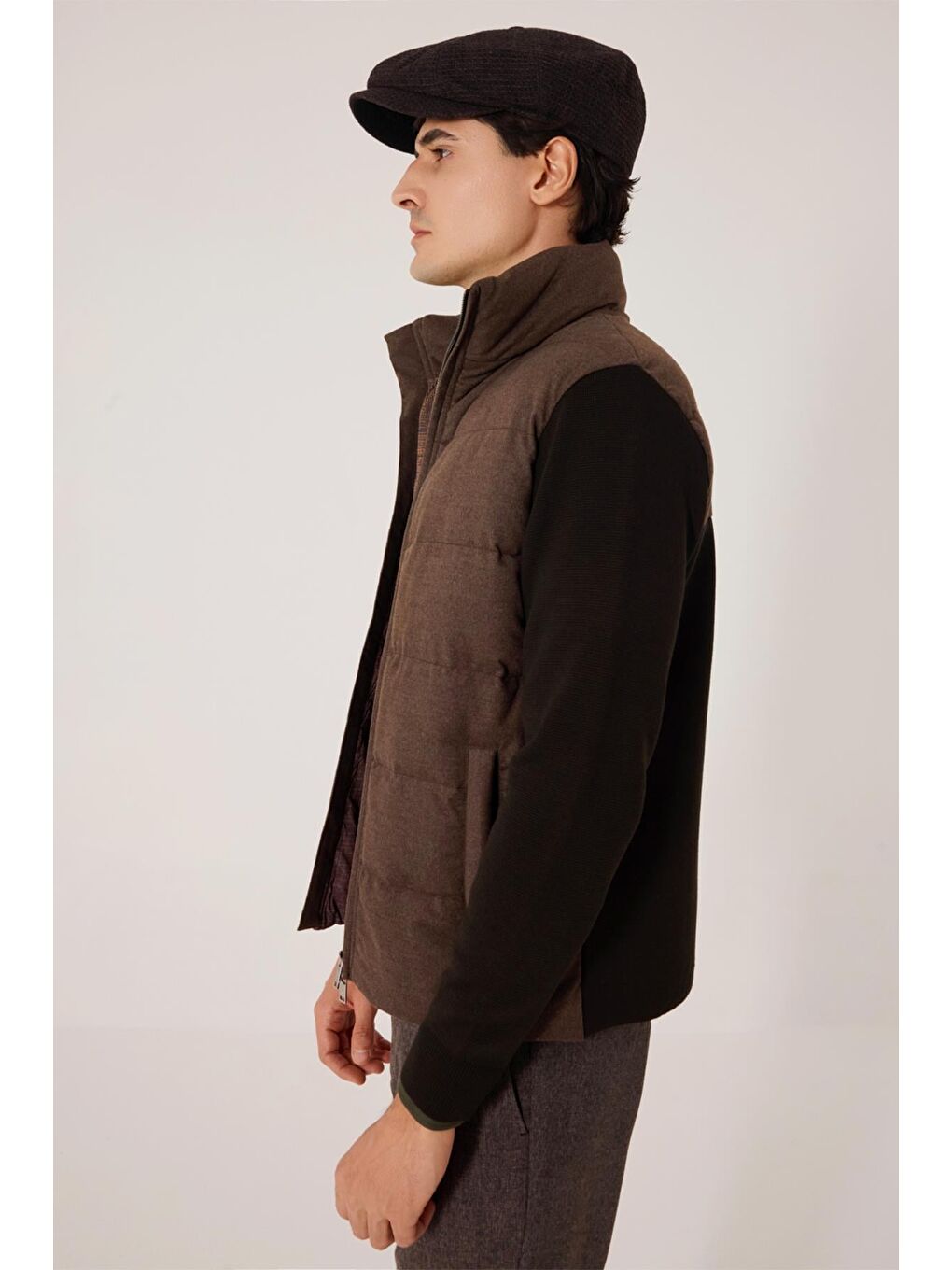 Gri Regular Fit Dik Yaka Yün Karışımlı Triko Mont-2