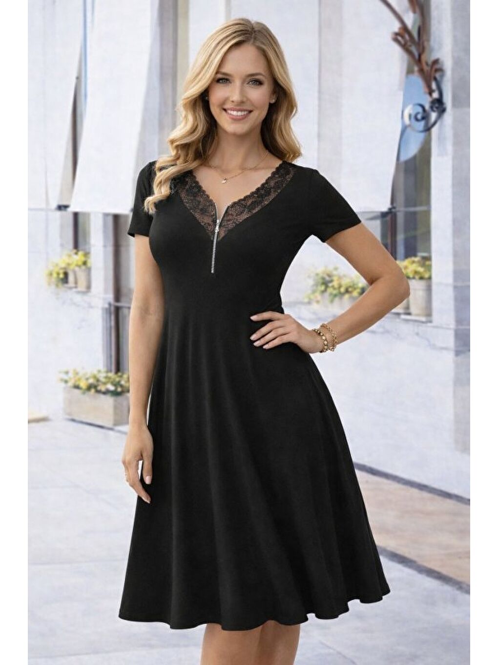Siyah Kadın Kısa Kollu Dantel V Fermuar Yakalıuzun Viskon Elbise-1