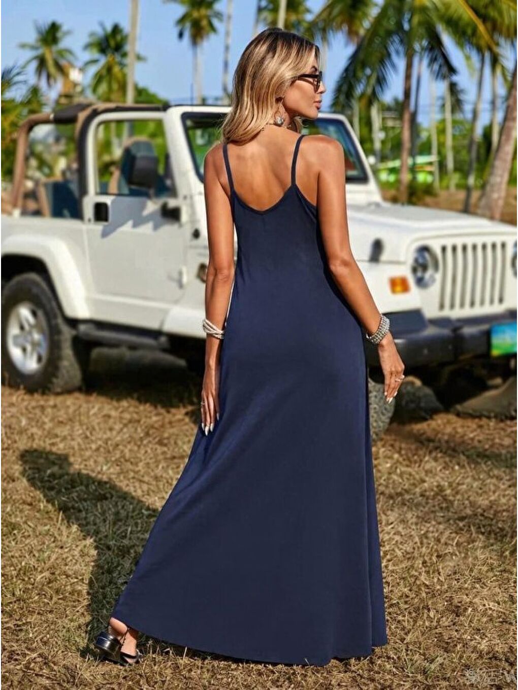 Lacivert Kadın Askılı V Yakalı Etnik şerit Detaylı Uzun Viskon Elbise-2