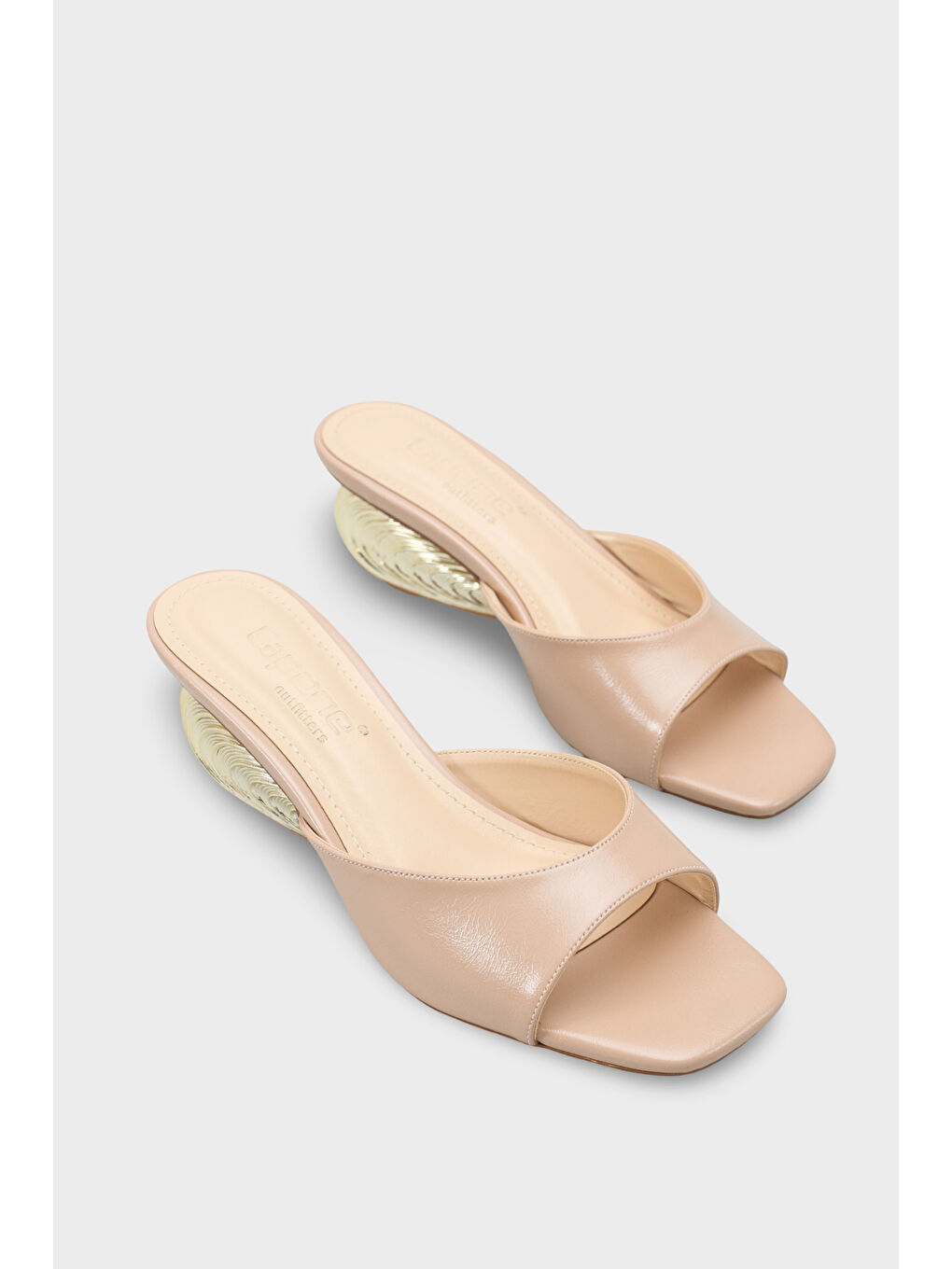 Bej Pauly Metal Topuklu Kadın Terlik-1