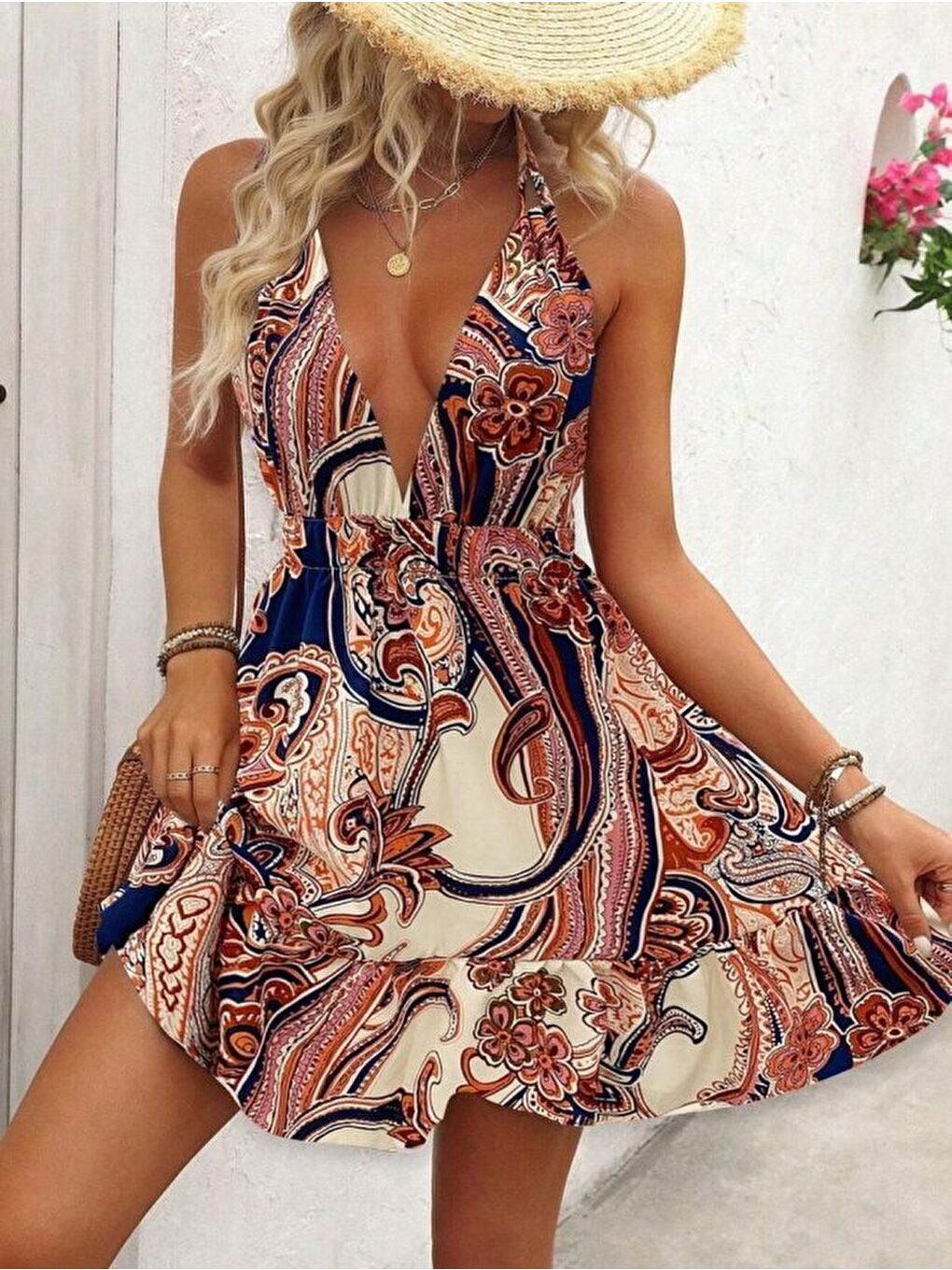 Mor Kadın Askılı Derin Göğüs Dekolte Detaylı Arkadan Bağcıklı Desenli Süprem Kısa Elbise-4