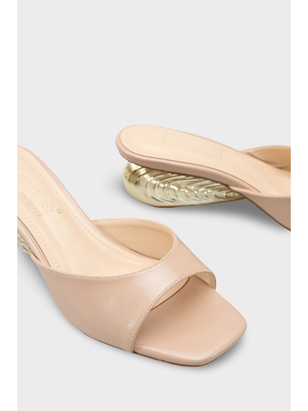 Bej Pauly Metal Topuklu Kadın Terlik-3