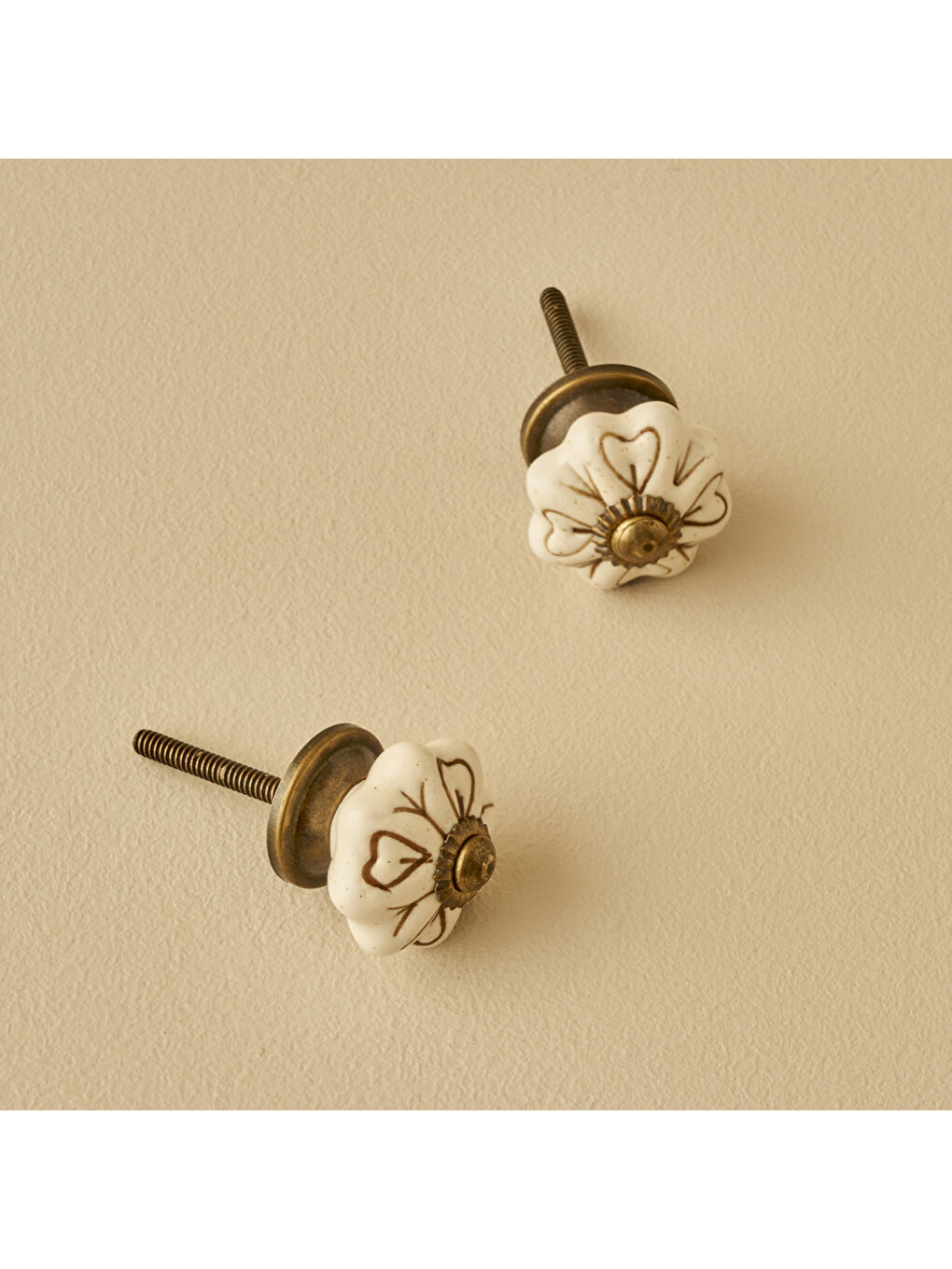 Rune Kulp 4'lü Beyaz (6,5x3x3 cm)-2