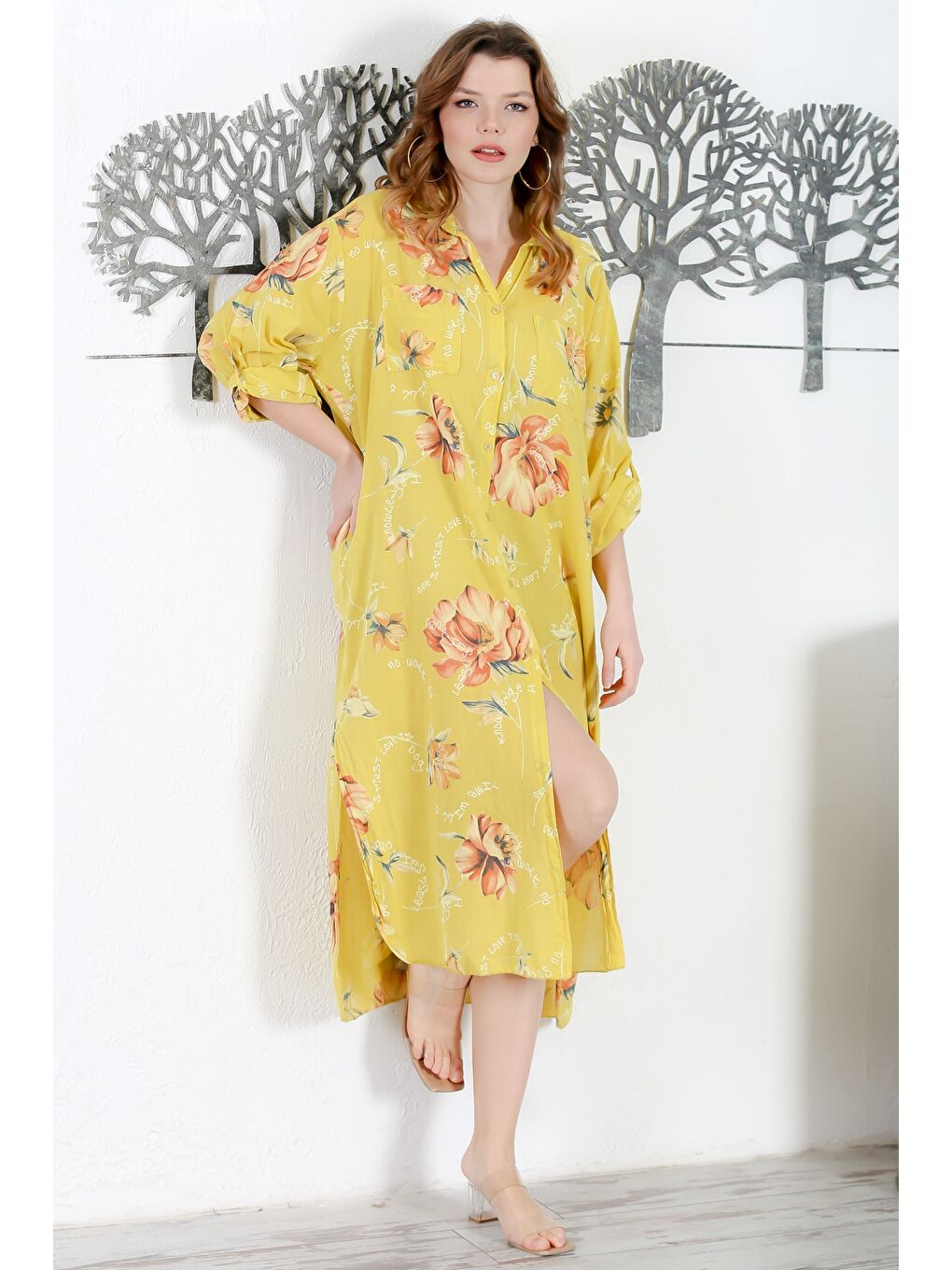 İtalyan Sarı Gömlek Yaka Düğmeli Uzun Kollu Çift Cepli Allover Baskılı Dokuma Elbise 130 65-1