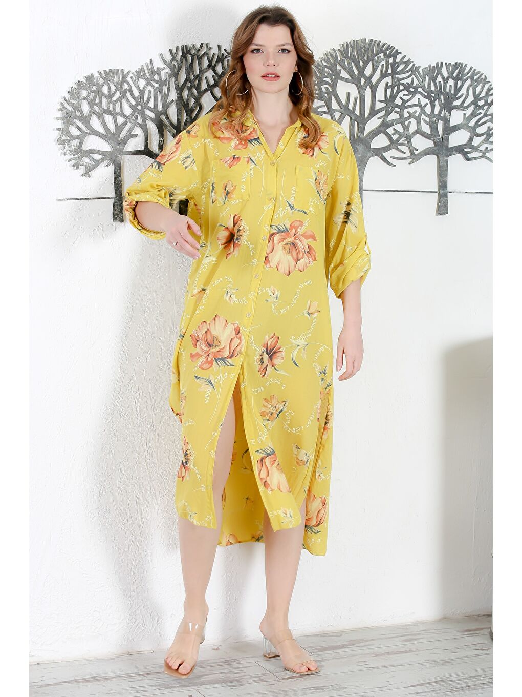 İtalyan Sarı Gömlek Yaka Düğmeli Uzun Kollu Çift Cepli Allover Baskılı Dokuma Elbise 130 65-2