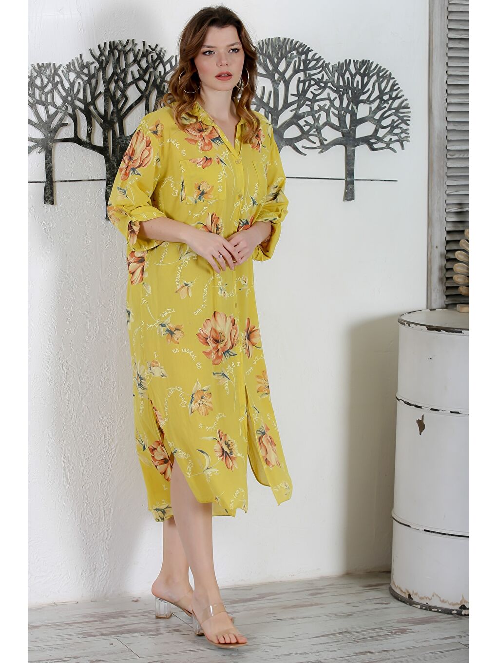İtalyan Sarı Gömlek Yaka Düğmeli Uzun Kollu Çift Cepli Allover Baskılı Dokuma Elbise 130 65-6