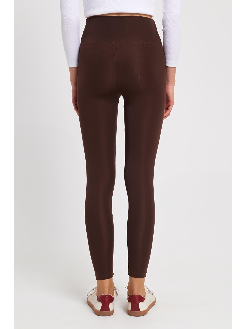 Kadın Slim Fit Dar Kesim Scuba Kumaş Beli Lastikli Kahverengi Tayt-5