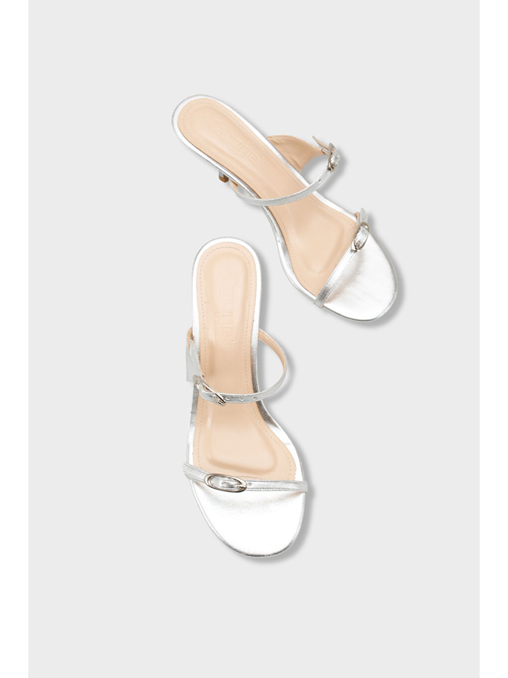 Gri Gerda Yuvarlak Burunlu Çift Tokalı Orta Topuklu Kadın Terlik-3